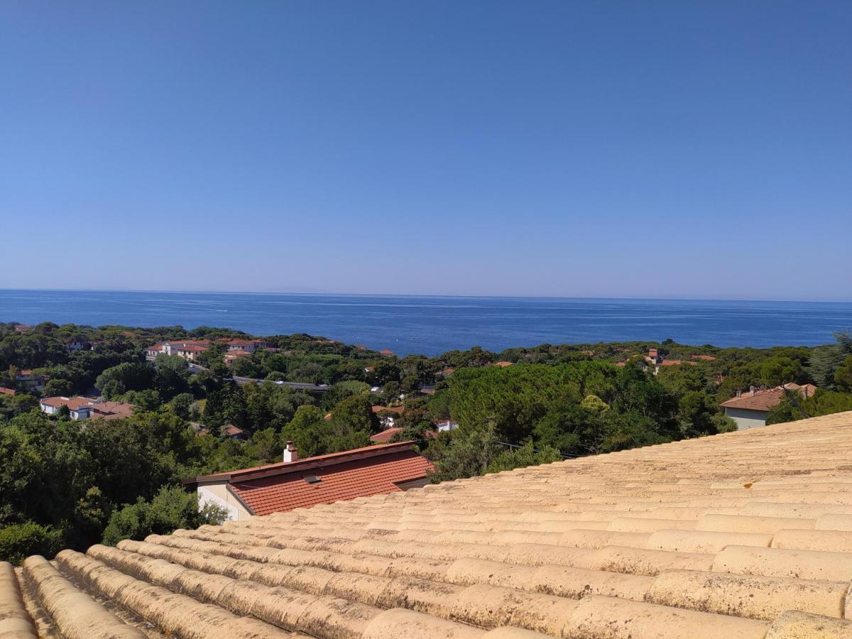 Vila Tra Mare E Bosco Nella Splendida Quercianella Exteriér fotografie